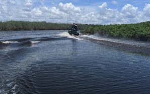 Airboating on Lake Kissimmee