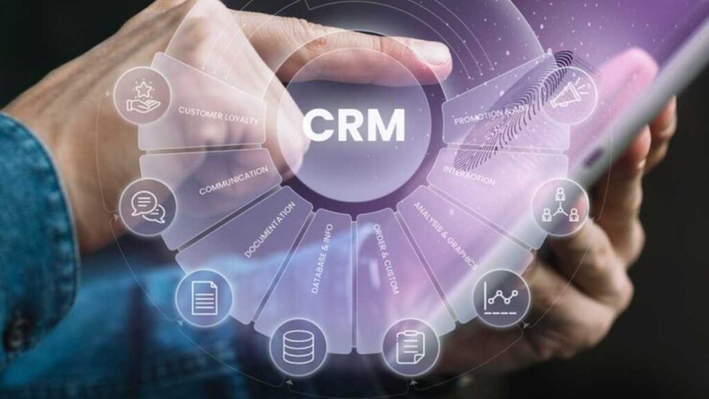 Do contato à conversão: como o CRM simplifica a gestão de clientes