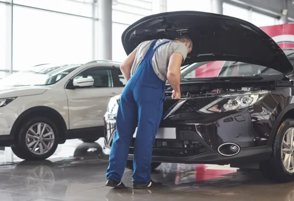 Sinais de Desgaste Automotivo a Não Ignorar