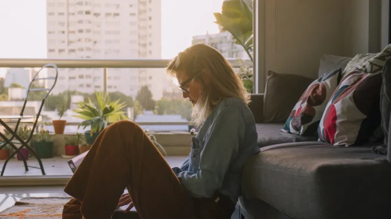 Solteirice em alta: como a paquera transforma o mercado imobiliário